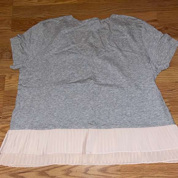 J Crew ruffle bottom T-shirt - Picture 4 of 4